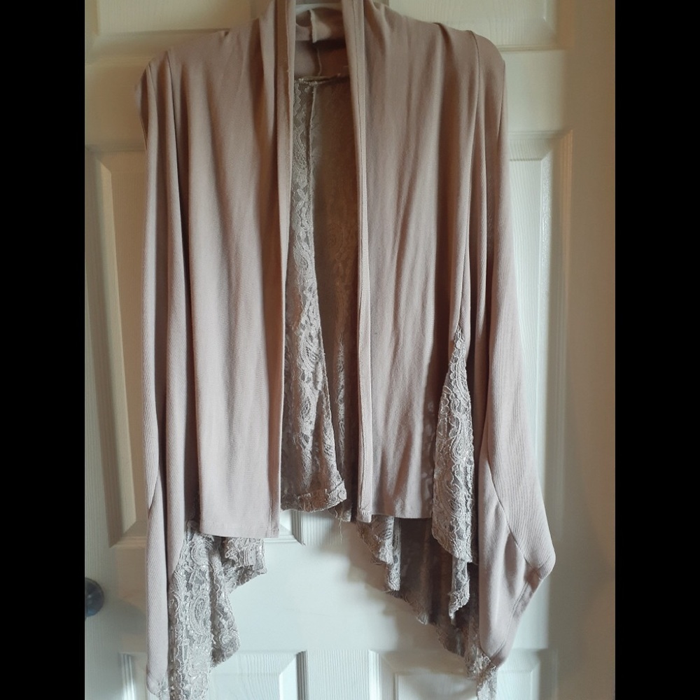 Sleeveless Cardigan